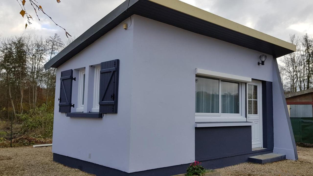 Agreable Petite Maison Proche Joigny Chamvres Exterior foto